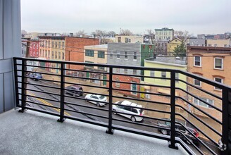 Building Photo - 391 Palisade Ave