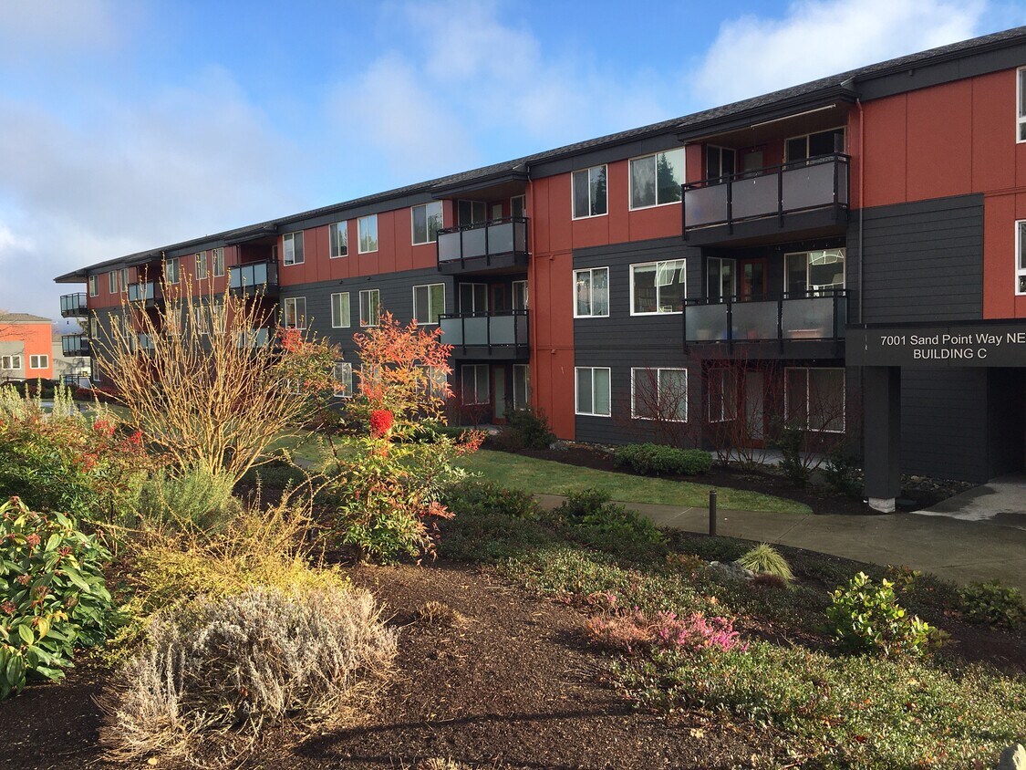 7001 Sand Point Way NE, Seattle, WA 98115 Apartments Seattle, WA