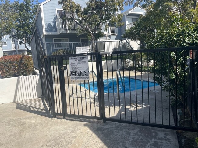 Foto del edificio - 9959 Maya Linda Rd