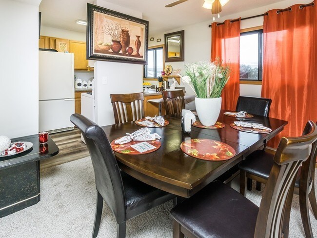 Foto del edificio - 3256 Dodd Ln