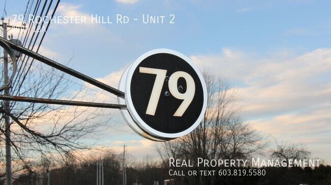 Building Photo - First Floor South Rochester 2 Bedroom For ...