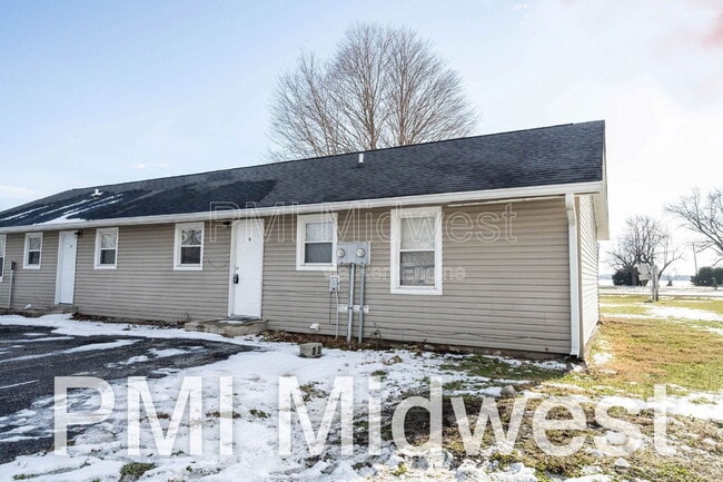 Building Photo - 4881 S 300 W