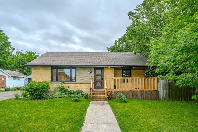 Building Photo - 5 Cadillac Dr