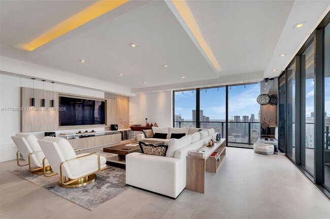 Foto del edificio - 68 SE 6th St
