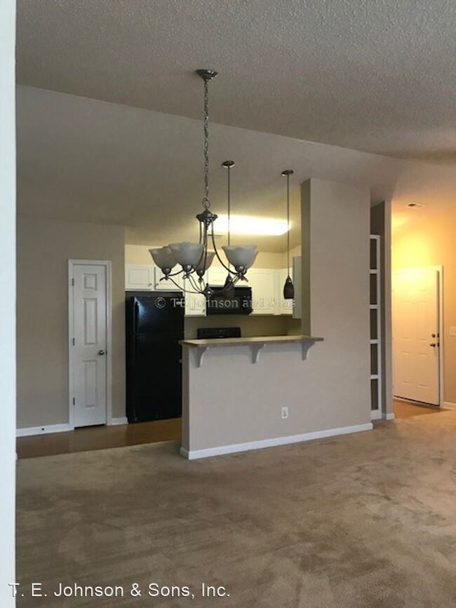 Building Photo - 2 br, 2 bath House - 3761-301 Holmes Creek...