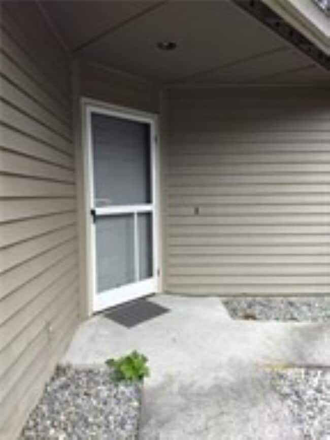 Foto del edificio - 285 SE Croston Ln