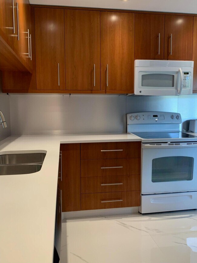 Foto del edificio - 451 Prestwick Cir