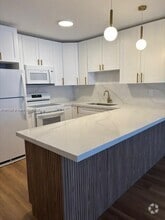 Building Photo - 6070 W 19th Ave