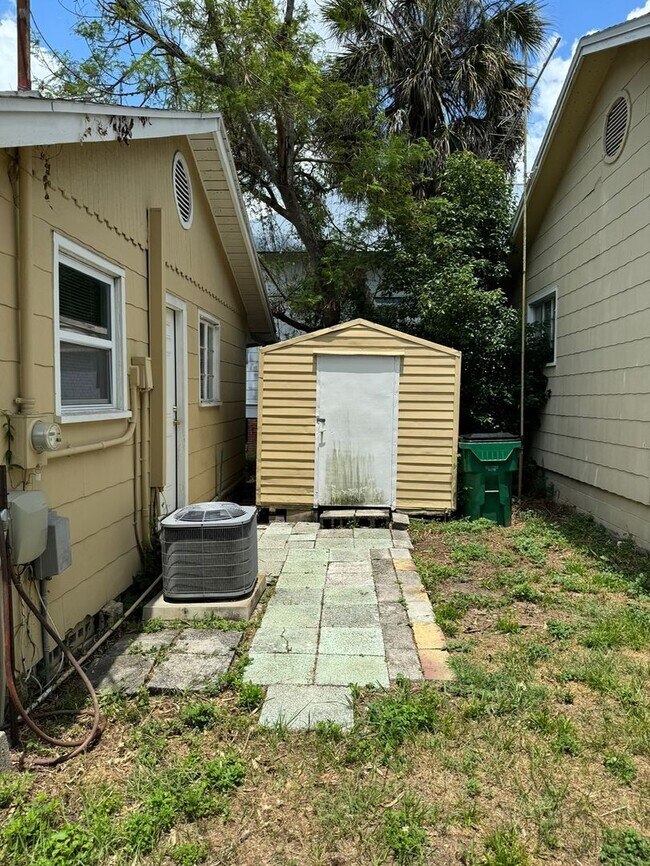 Foto del edificio - 38443 6th Ave Zephyrhills, FL 33542 MOVE-I...