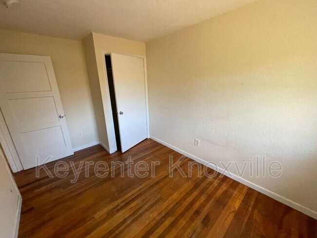 Foto del edificio - 101 Hoyt Ln