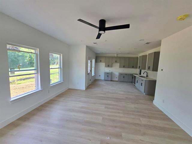 Foto del edificio - 120 Homes Dr