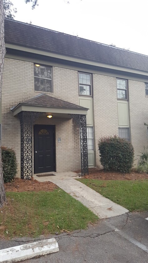 Foto principal - 2bedrooms 2baths 2nd Floor Condo Available...