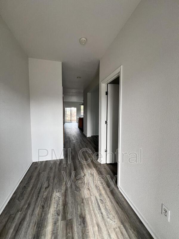 Building Photo - 1833 San Ramos Way