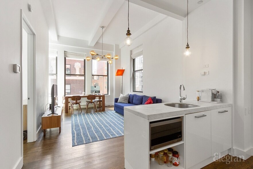 Primary Photo - 11 E 36th Street Unit 801