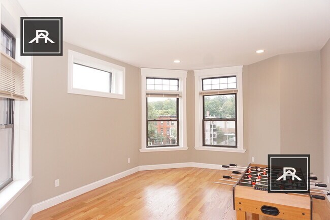 Foto del edificio - 1914 Beacon St