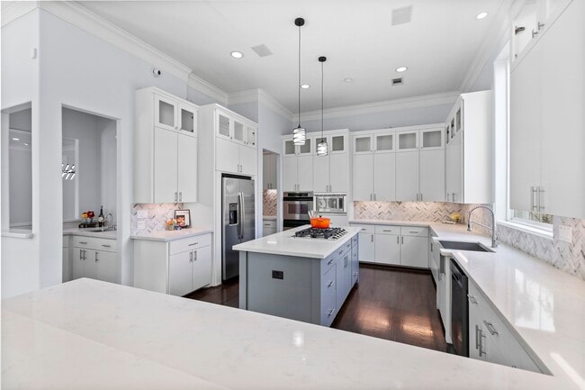Building Photo - 4626 Braeburn Dr