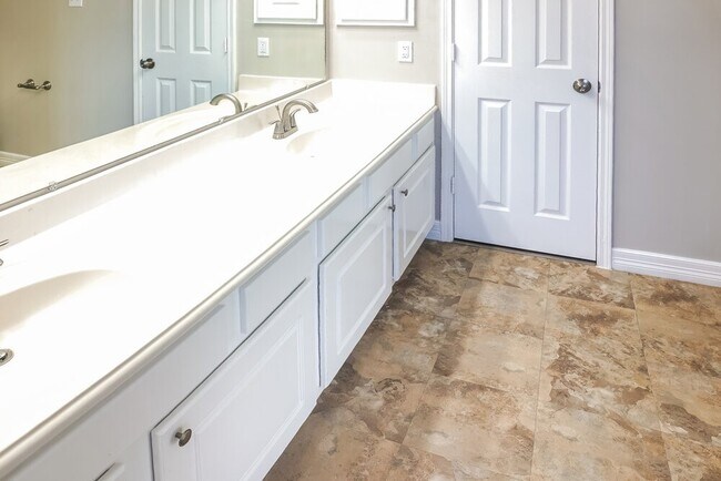 Foto del edificio - 20439 Westfield Estates Dr