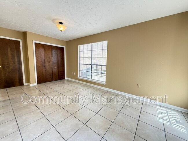 Foto del edificio - 5293 S Brightside View Dr