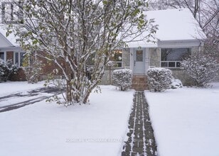 Building Photo - 48 Greylawn Crescent