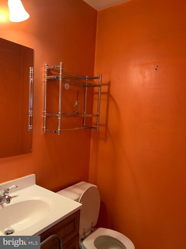 Building Photo - 946 Barton Oaks Pl