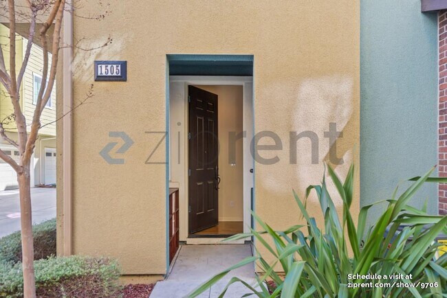 Foto del edificio - 1505 Coyote Creek Way