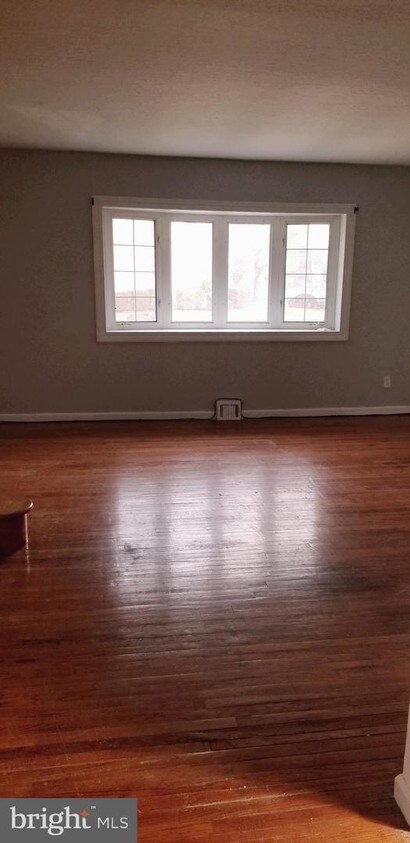 Primary Photo - 2654 Welsh Rd