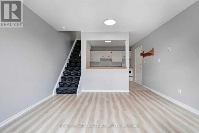 Building Photo - 937-937 Danforth Ave