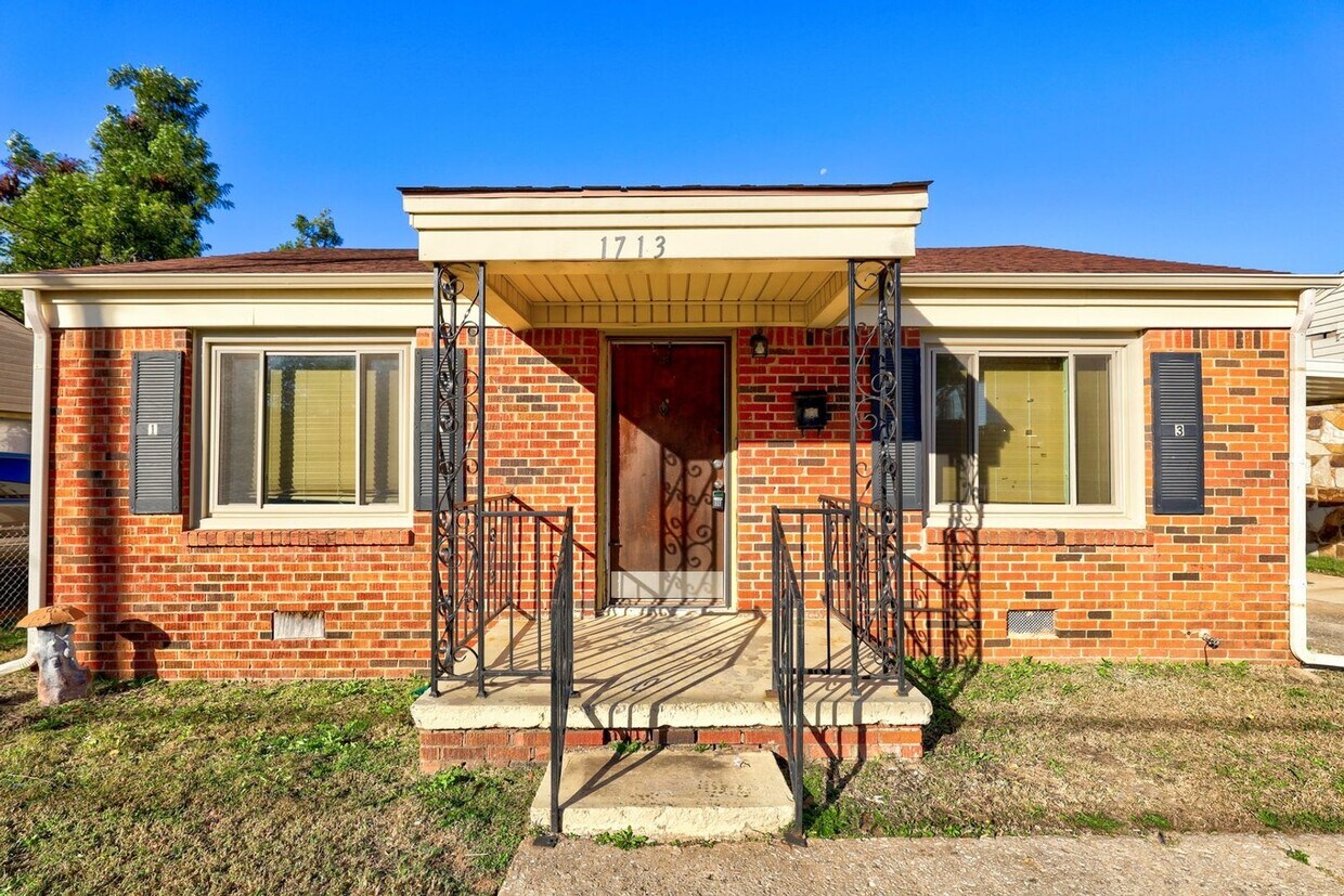 Primary Photo - 3 Bed 2 Bath close to OU Med Center