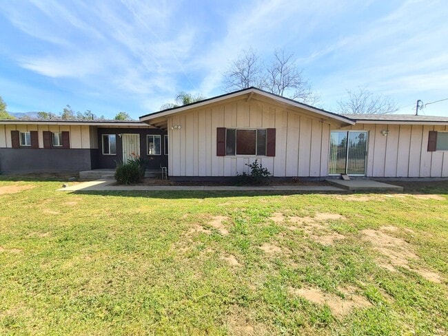 Building Photo - 13195 Bryant St