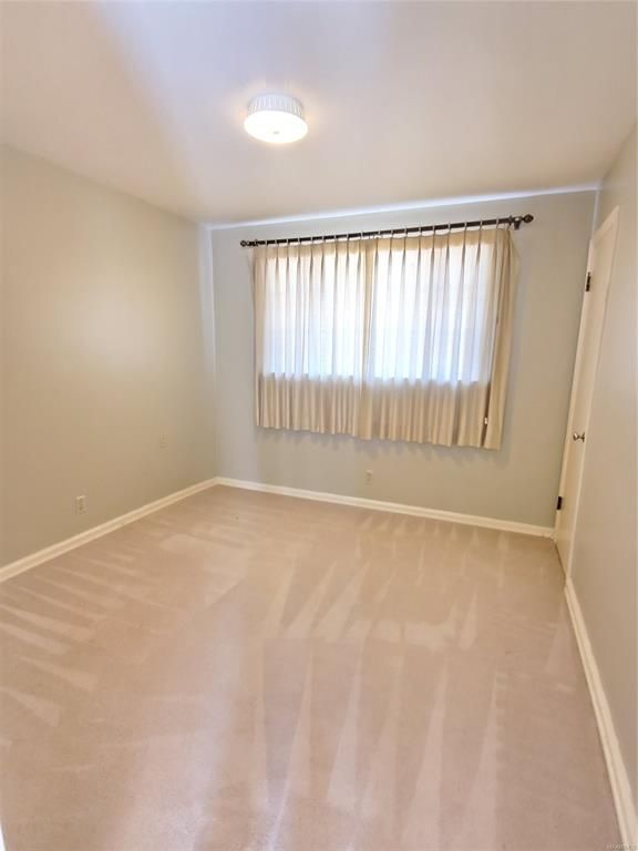Bedroom 2 - 2827 woodley rd