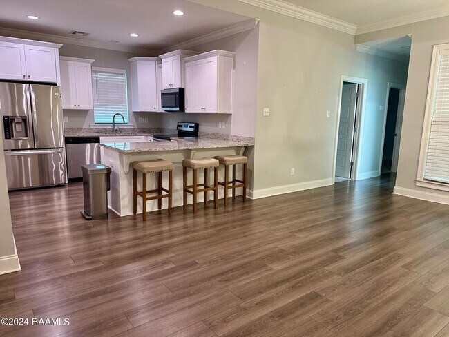 Foto del edificio - 210 Twin Meadow Ln