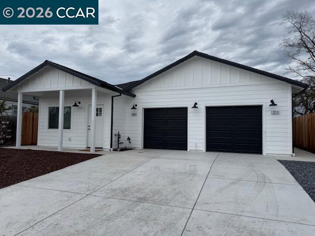 Building Photo - 309 Lampasas Ave