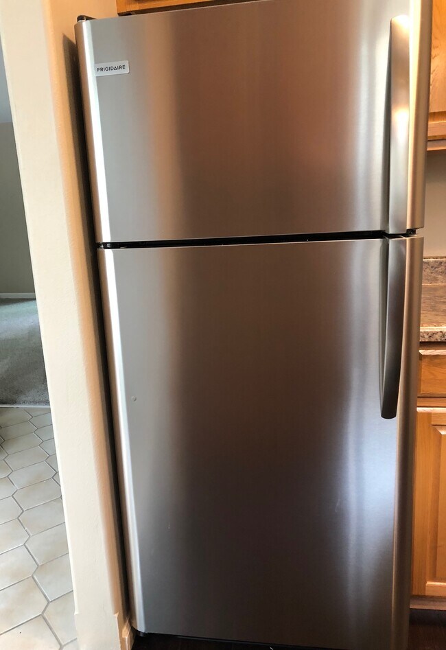 Stainless Appliances - 1429 Edgewood Rd NW