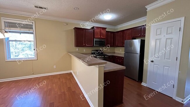 Building Photo - 7073 Blairs View Dr