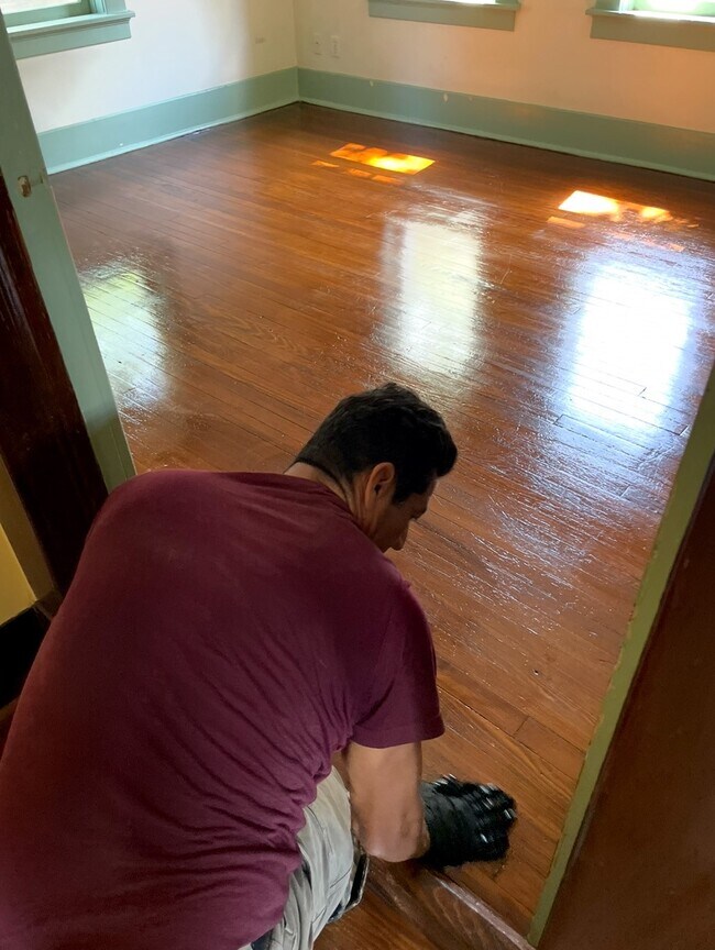 Foto del edificio - 1701 Sylvester Rd