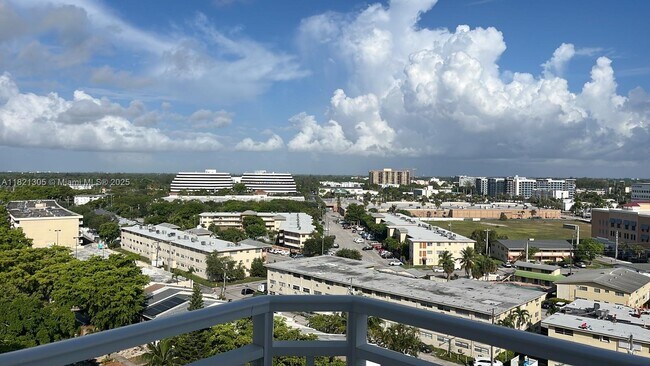 Foto del edificio - 2100 Sans Souci Blvd