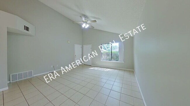 Building Photo - 2903 Alpine Pl