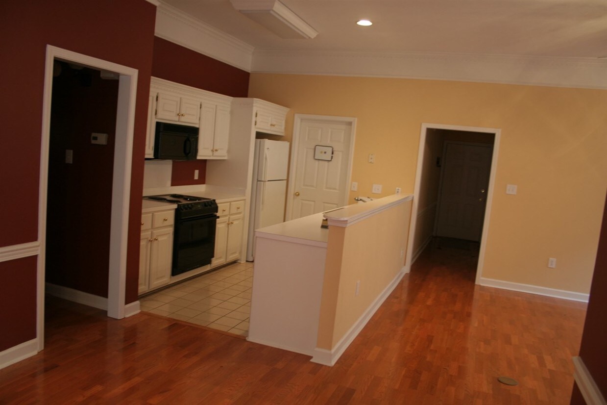 Building Photo - 163 Armonde Ct