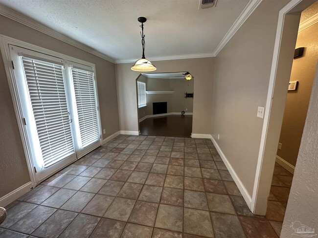 Building Photo - 8135 Imperial Dr