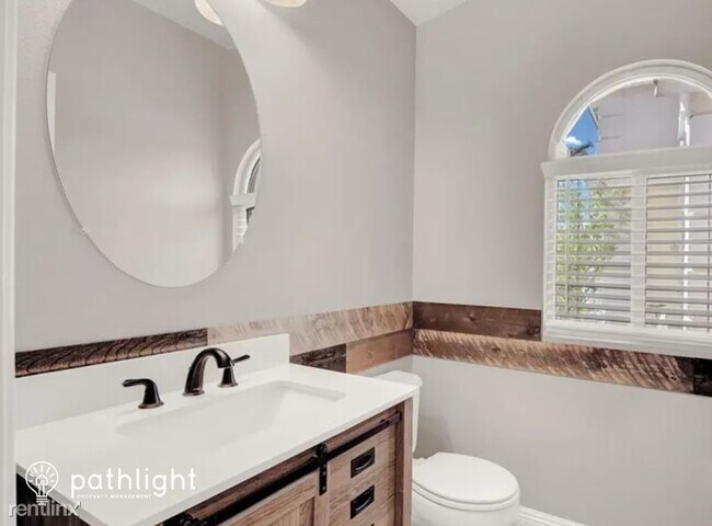 Foto del edificio - 4 br, 2 bath House - 9803 Silver Lasso Str...