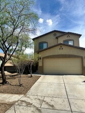 Building Photo - 4104 E Shadow Branch Dr