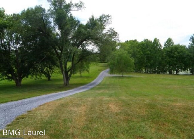 Building Photo - 5 br, 6 bath House - 3833 Wayson Road