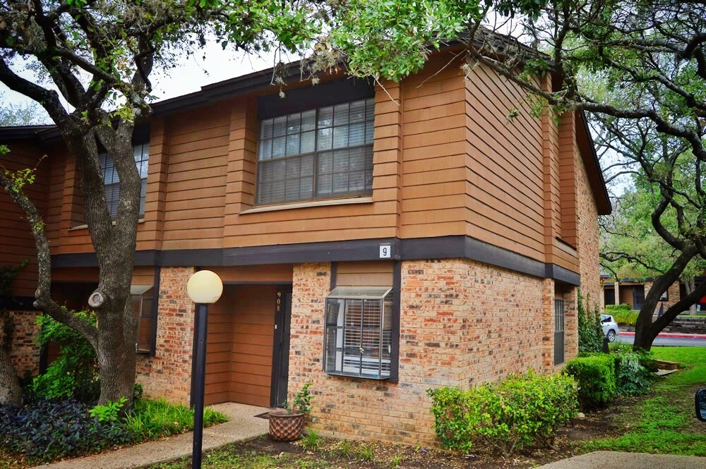11815 Vance Jackson Rd, San Antonio, TX 78230 Condo for Rent in San