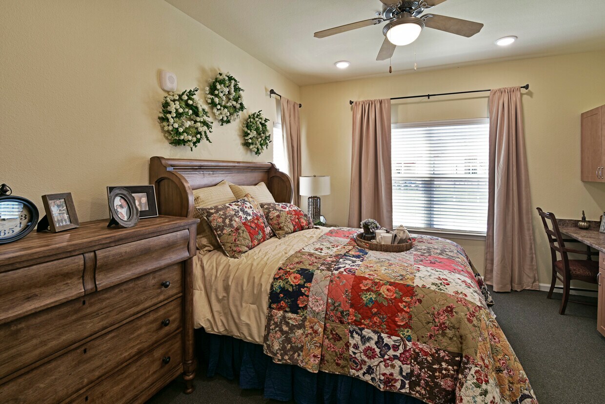 Bedroom - 16700 Ella Blvd