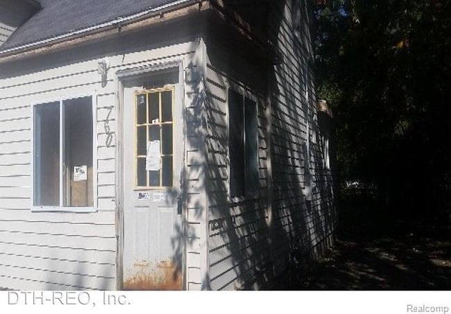 Building Photo - 3 br, 2 bath House - 760 Catherine