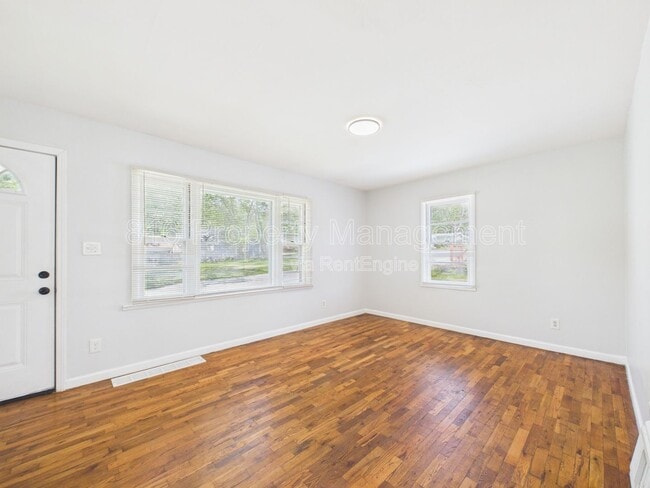 Foto del edificio - 10323 East 20th St S