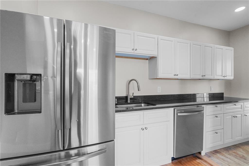 Primary Photo - 17 Selkirk Rd