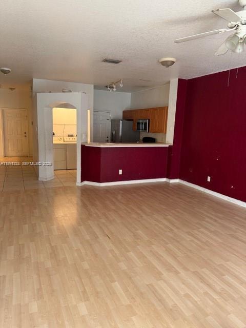 Foto del edificio - 649 NW 21st Ave