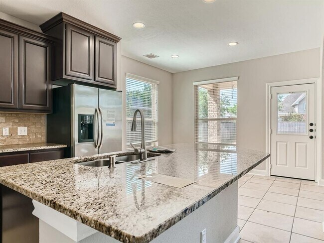 Building Photo - 75 Buck Trail Pl