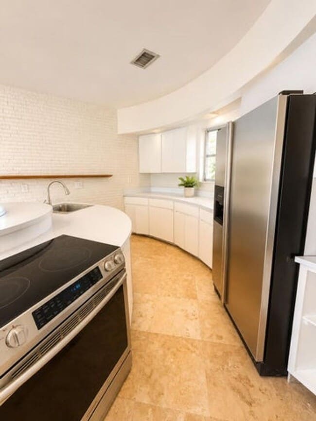 Photo - 461 SW 54th Avenue, Plantation, FL 33317 - 3628 House